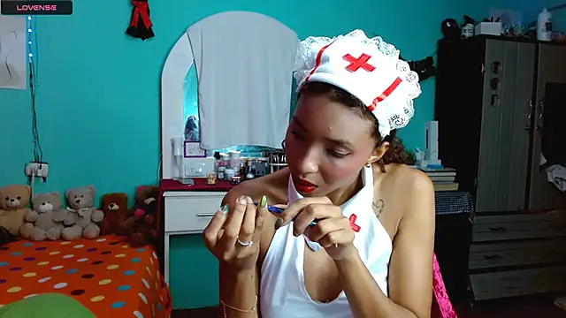 sensitive brunette online show from 12-03-25, 12:29