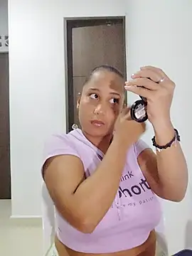 zandra kiman online show from 09-27-25, 04:17