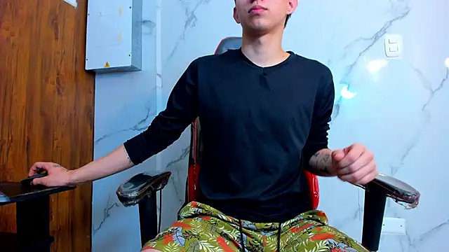 JeanRam18 online show from 03-04-26, 01:06