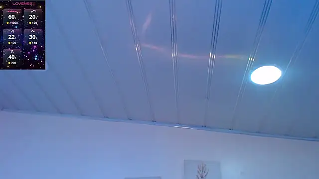 Snapshot of candy_lux_ chatting on 05-29-26, 02:48 candy lux online show from 05-29-26, 02:48