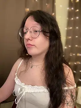 emigooflordXD online show from 02-02-25, 05:37