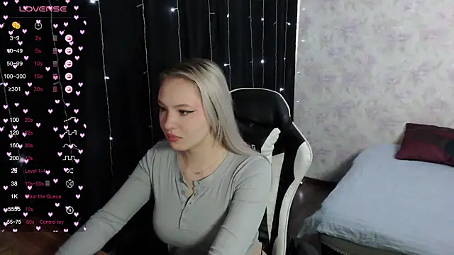 VikaPowers online show from 03-11-25, 06:32