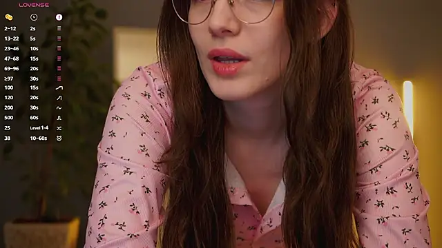 Ester Hill online show from 02-02-26, 03:16