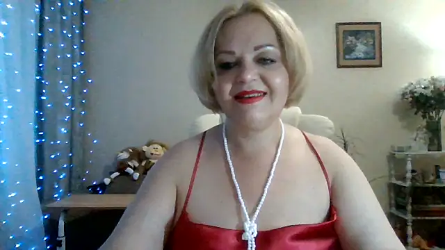 Snapshot of SofiyaPetrova chatting on 05-28-26, 06:05 SofiyaPetrova online show from 05-28-26, 06:05