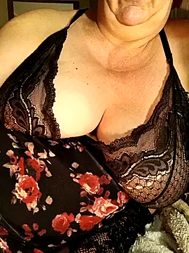 Glika online show from 02-25-25, 06:47