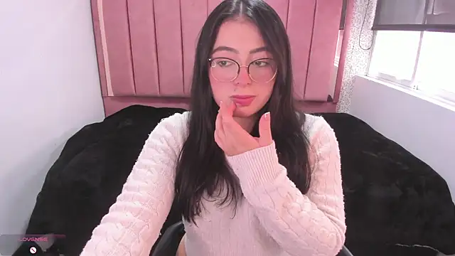 Snapshot of MiaWils_ chatting on 06-22-26, 07:22 MiaWils online show from 06-22-26, 07:22