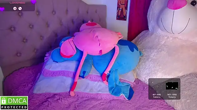 KittyHot20 online show from 12-15-25, 10:14