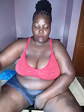 Snapshot of African_Bigass chatting on 05-27-26, 01:08 African Bigass online show from 05-27-26, 01:08