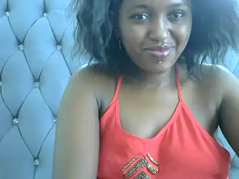 Snapshot of Fancy_kitty chatting on 01-29-25, 11:41 Fancy kitty online show from 01-29-25, 11:41