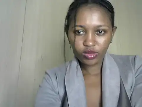 Snapshot of Fancy_kitty chatting on 01-30-25, 10:51 Fancy kitty online show from 01-30-25, 10:51