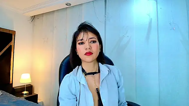 lina bedoya  online show from 03-21-26, 11:37