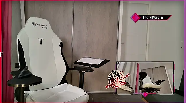 MissSweetYumi online show from 01-28-25, 06:07