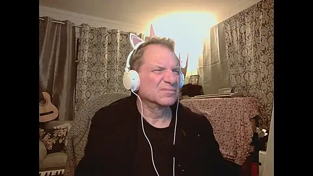 coryassman online show from 12-05-24, 12:22