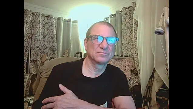 Snapshot of coryassman chatting on 06-08-26, 03:29 coryassman online show from 06-08-26, 03:29