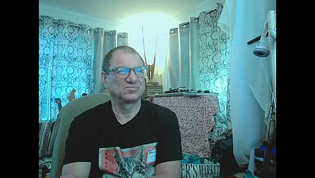 Snapshot of coryassman chatting on 06-09-26, 11:49 coryassman online show from 06-09-26, 11:49