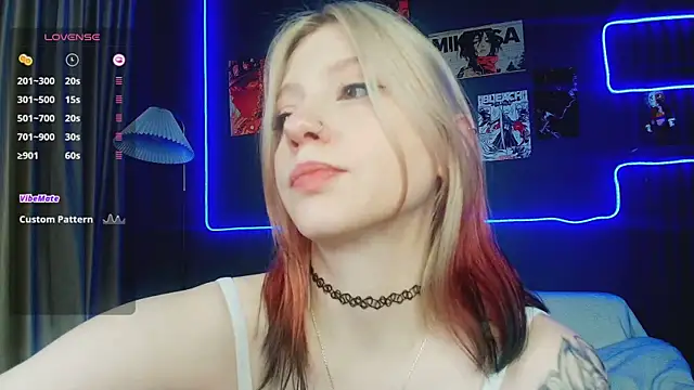 arielabradberry online show from 03-25-26, 02:12