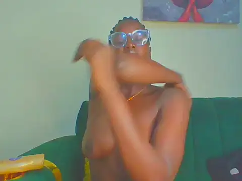 Snapshot of cutesmiling chatting on 07-05-26, 09:55 cutesmiling online show from 07-05-26, 09:55