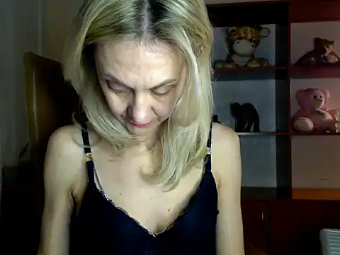 Snapshot of Tanya6547 chatting on 12-25-24, 01:51 Tanya6547 online show from 12-25-24, 01:51