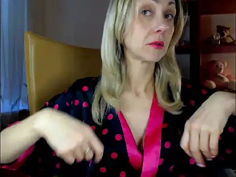 Snapshot of Tanya6547 chatting on 02-22-25, 08:50 Tanya6547 online show from 02-22-25, 08:50
