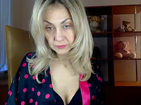 Snapshot of Tanya6547 chatting on 03-07-25, 08:13 Tanya6547 online show from 03-07-25, 08:13