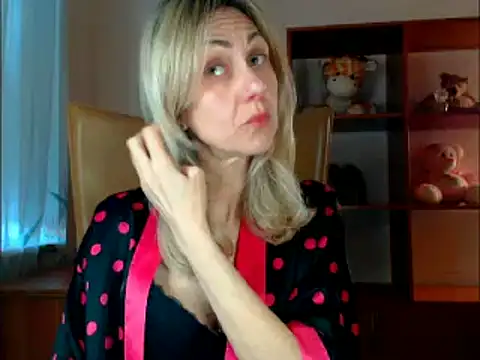 Snapshot of Tanya6547 chatting on 03-14-25, 11:34 Tanya6547 online show from 03-14-25, 11:34