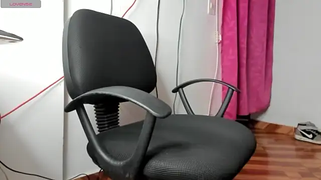 Snapshot of Billy__Col chatting on 12-24-24, 04:22 Billy Col online show from 12-24-24, 04:22