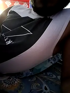 Snapshot of model_yesx chatting on 02-21-25, 05:42 model yesx online show from 02-21-25, 05:42