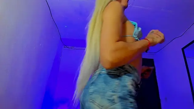 emperatrizhotwolf online show from 03-02-25, 01:38