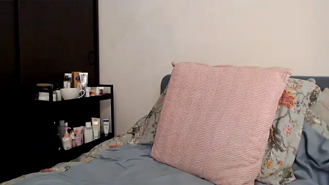 Scarlettford online show from 03-18-26, 05:27