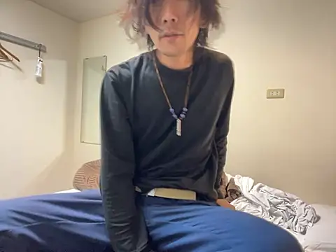 Katakuriko-Denpun online show from 11-05-25, 11:32