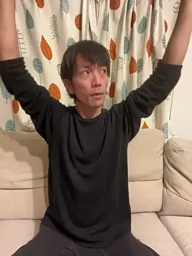 Katakuriko-Denpun online show from 03-18-26, 01:36