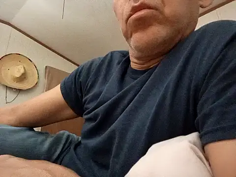 Xoc8  online show from 11-27-25, 08:38