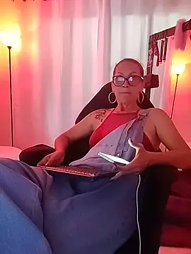 SelenaHouston online show from 02-06-26, 08:12