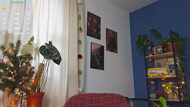 Snapshot of _lightmyfire chatting on 12-30-24, 08:21 lightmyfire online show from 12-30-24, 08:21