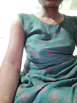 rituporna2004 online show from 01-16-26, 04:38