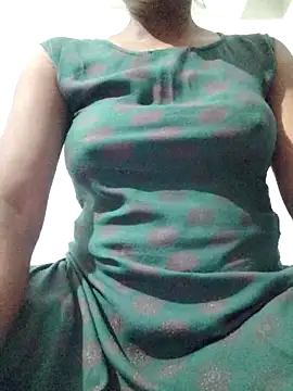 rituporna2004 online show from 04-12-26, 04:56