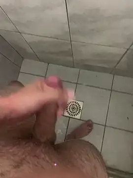 Snapshot of jhnn_ chatting on 12-04-24, 04:43 jhnn  online show from 12-04-24, 04:43