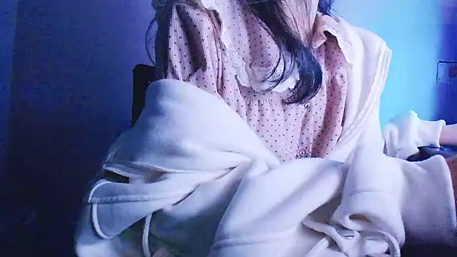 Snapshot of Baenee chatting on 01-11-25, 04:48 Baenee online show from 01-11-25, 04:48