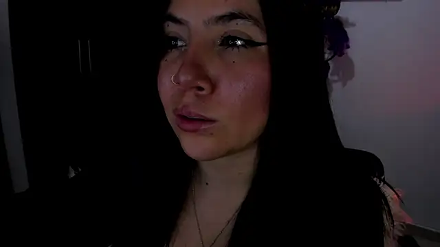 AilynRed online show from 02-07-25, 11:45