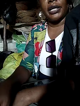 Snapshot of Babez_show chatting on 11-04-25, 01:21 Babez show online show from 11-04-25, 01:21