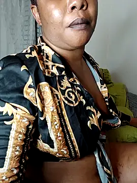 Snapshot of Babez_show chatting on 11-26-25, 06:20 Babez show online show from 11-26-25, 06:20