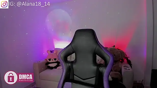 Alana Pherson online show from 11-10-25, 01:48