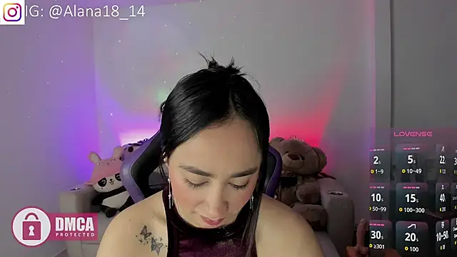 Alana Pherson online show from 11-27-25, 06:04