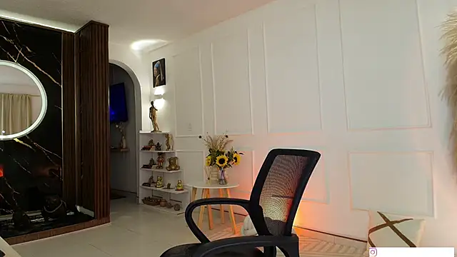 a lejandro 0 8 online show from 07-12-26, 02:30