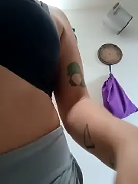 ConeNella online show from 01-06-25, 03:29