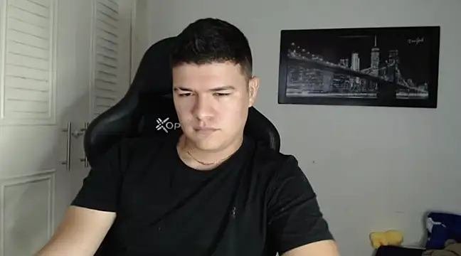 Plug Control online show from 01-04-25, 10:24