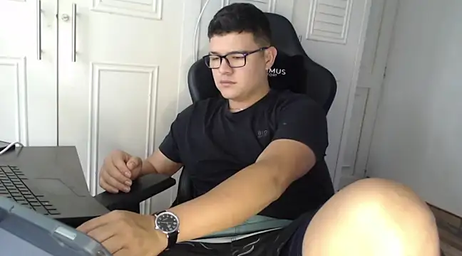 Plug Control online show from 01-27-25, 07:03