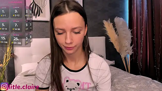 Snapshot of new_Claire chatting on 02-16-25, 08:54 new Claire online show from 02-16-25, 08:54