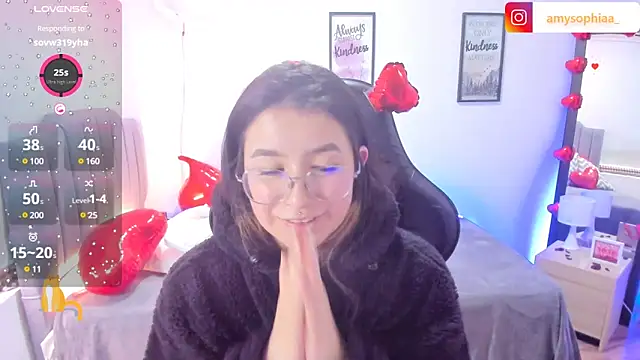 Amy joones online show from 02-11-25, 07:38