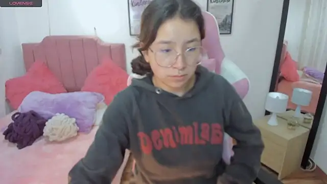 Amy joones online show from 11-14-25, 12:26